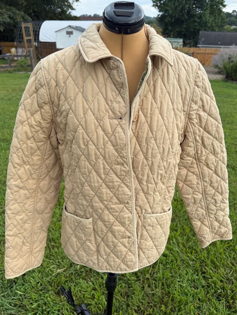 L.L. Bean quilted lightweight jacket plaid button up pockets size M petite